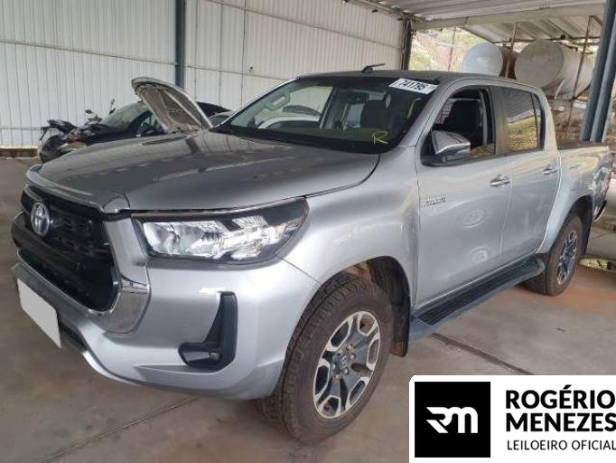 TOYOTA HILUX CD 21/21