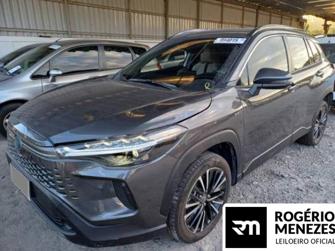 TOYOTA COROLLA CROSS 24/25