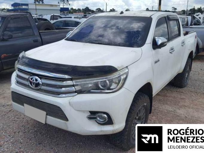 TOYOTA HILUX CD 16/16